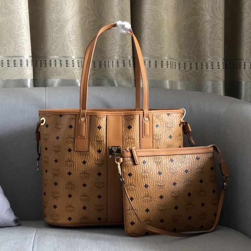 MCM Shopping Bags - Click Image to Close